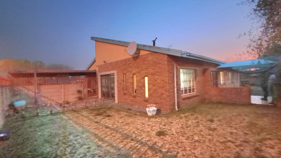 5 Bedroom Property for Sale in Fauna Free State